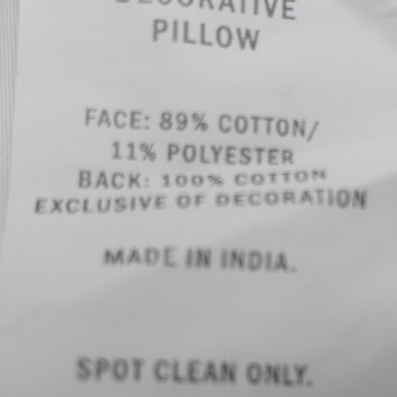 DKNY DECORATIVE PILLOW - Picture 7 of 12